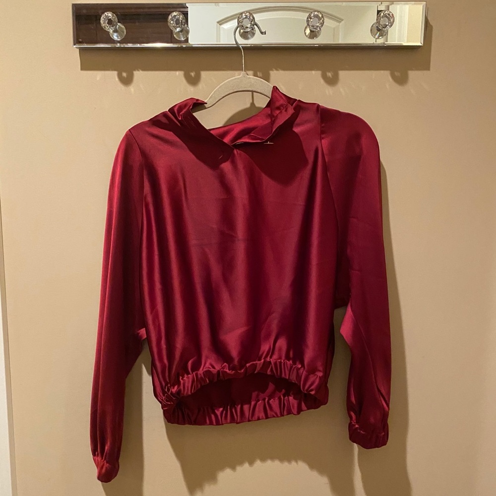 Maroon Blouse - Picture 2 of 3